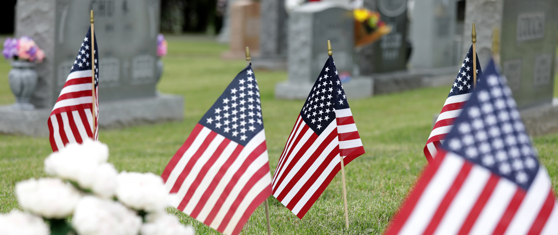 Memorial Day Flag Ceremony
Wednesday, May 24 at 3:00 PM
Magnolia Memorial Gardens
